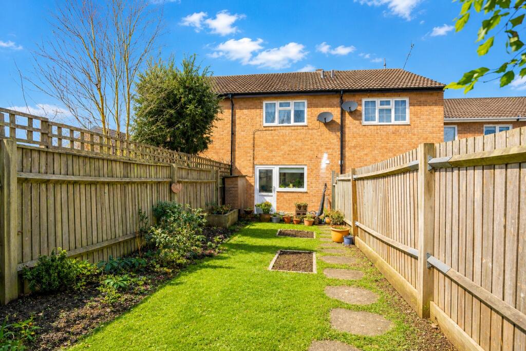Main image of property: Wheat Close, Sandridge, St. Albans, Hertfordshire, AL4