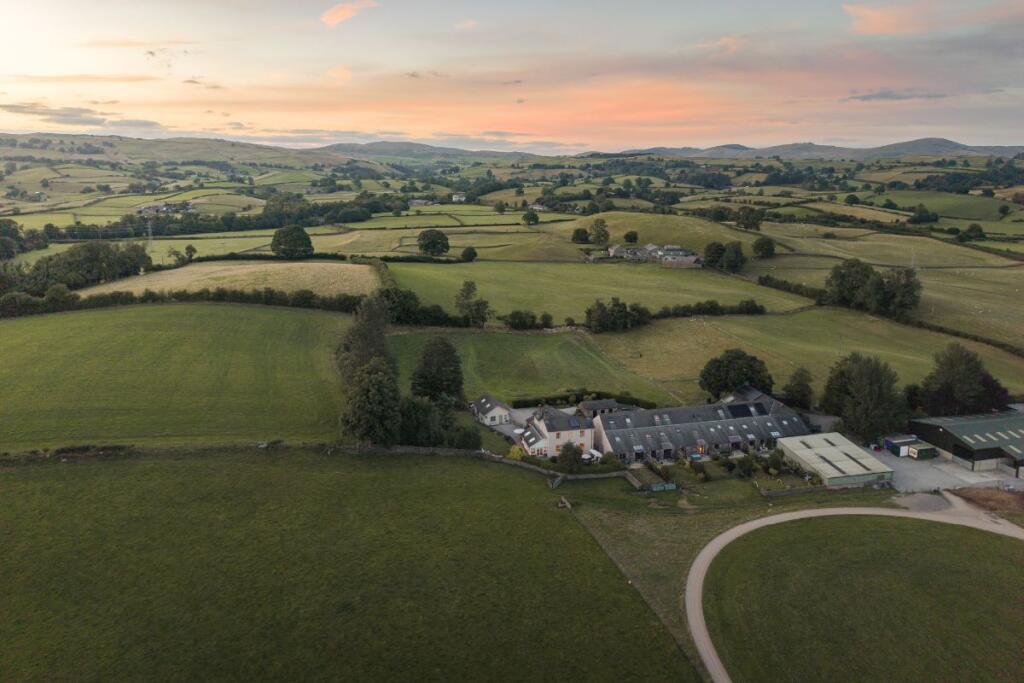 House in Lancaster - View 2