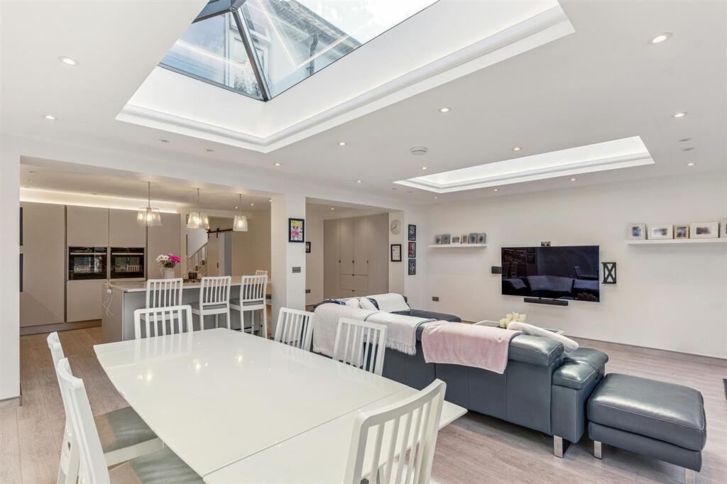 Additional image 8 of St. Albans Road, Sandridge, AL4