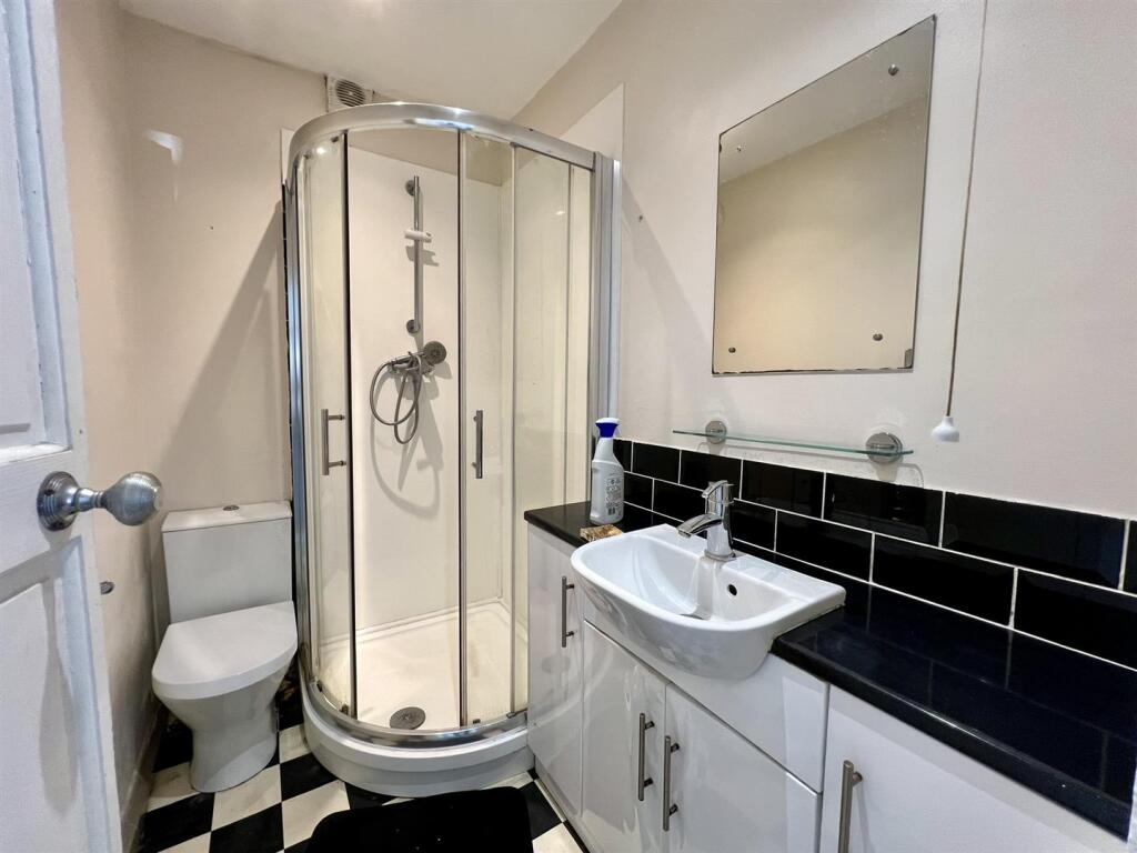 Apartment in Portsmouth - View 5