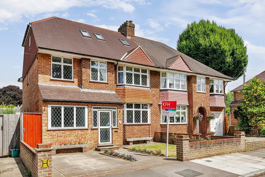 Main image of property: Pittsmead Avenue, Hayes, Bromley, BR2