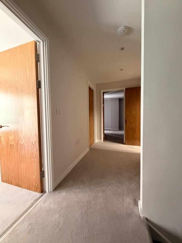 Apartment in Manchester - View 4