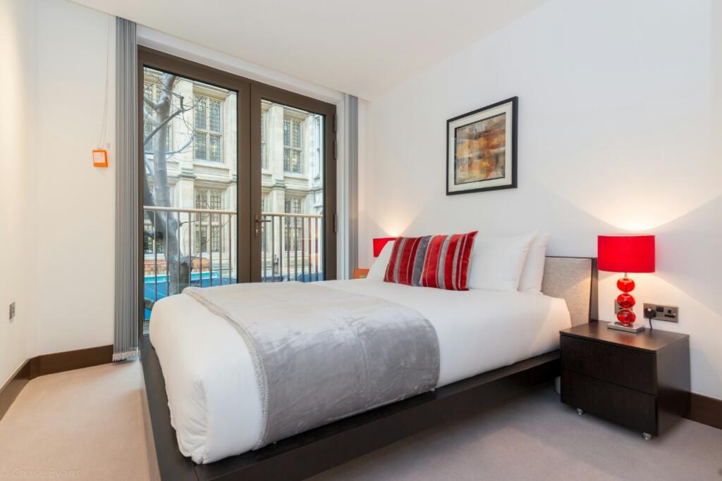 Apartment in London, West Smithfield, City of London - View 3