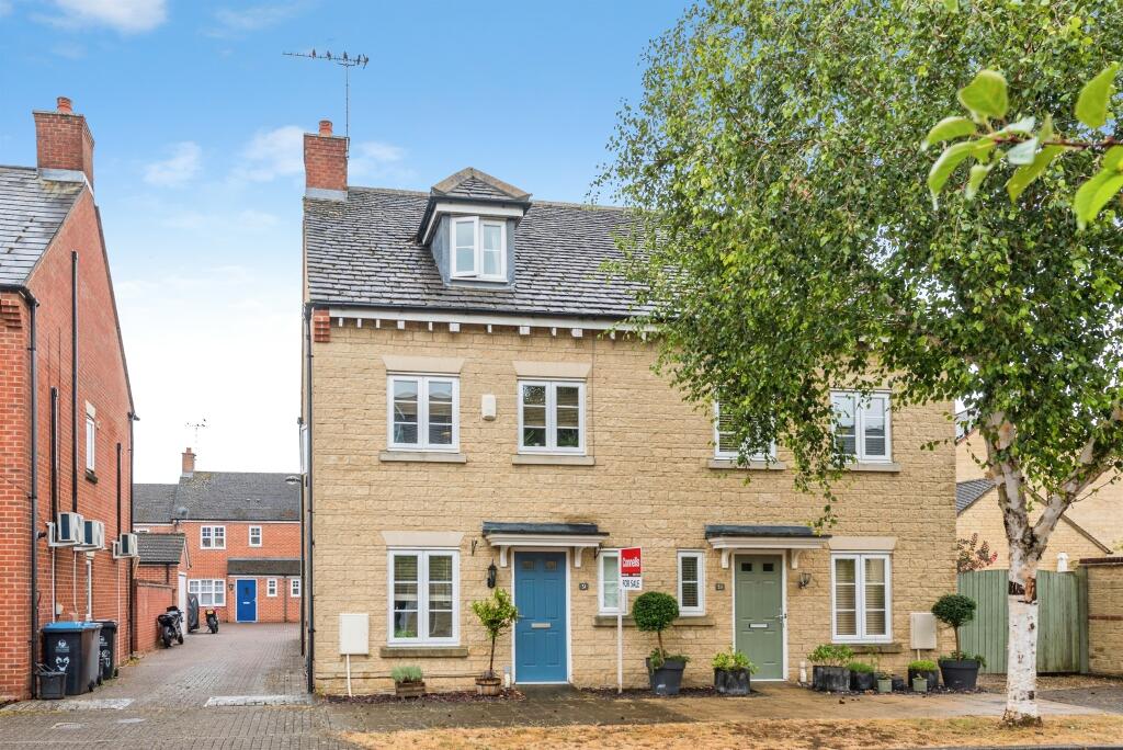 Main image of property: Ashdale Avenue, Witney