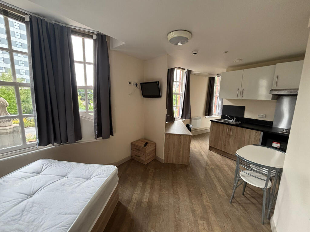 Main image of property: Alexandra House, 1 Castlegate, Sheffield, South Yorkshire, S3