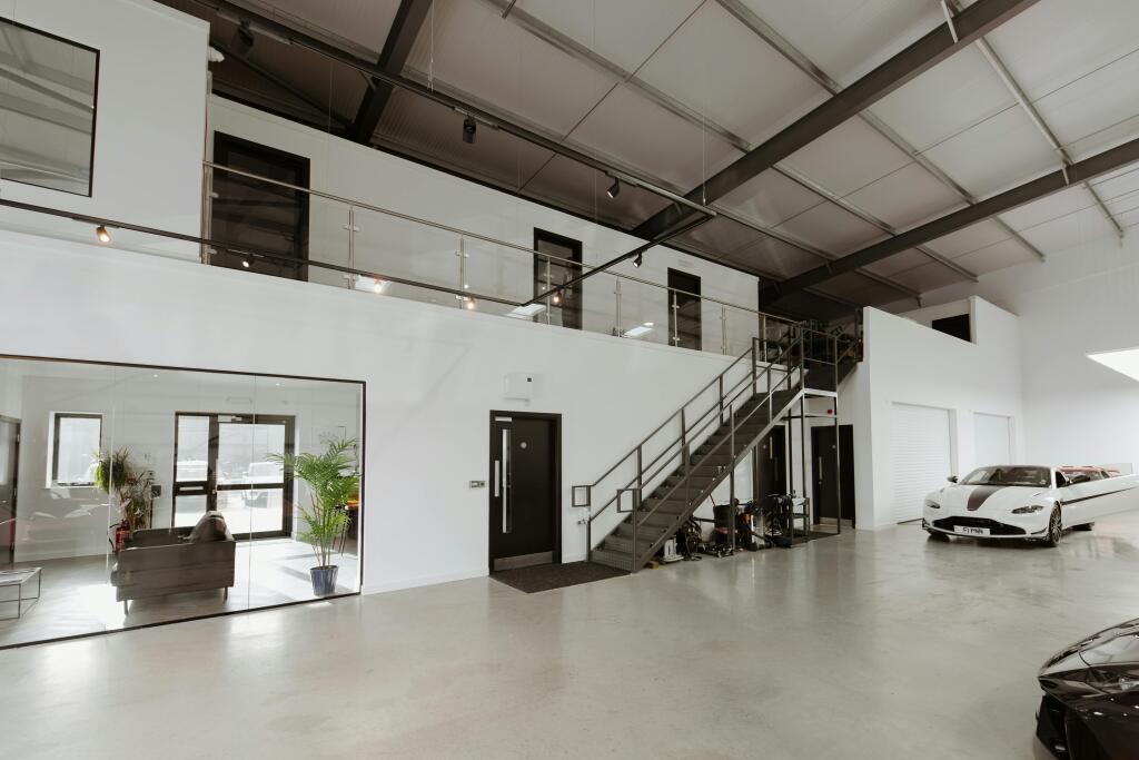 The Point – Priory Park East – Unit 3