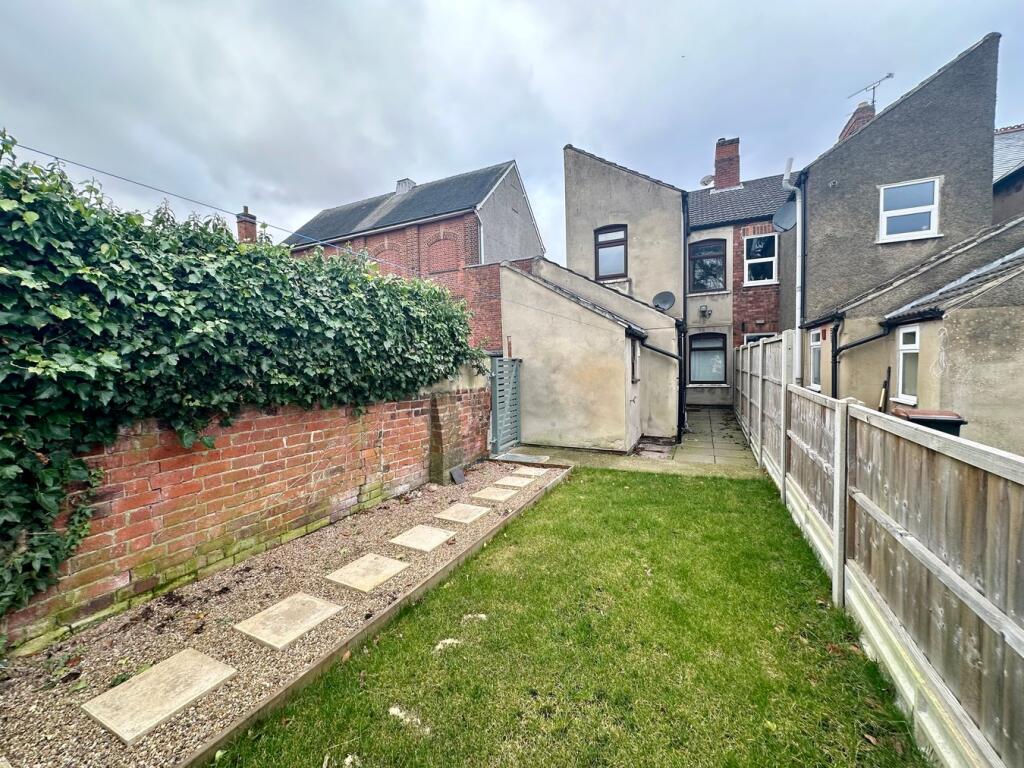 Park Road, Coalville, LE67 photo 3