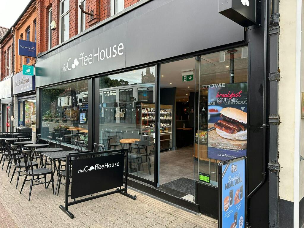 Coffee House 1.jpg