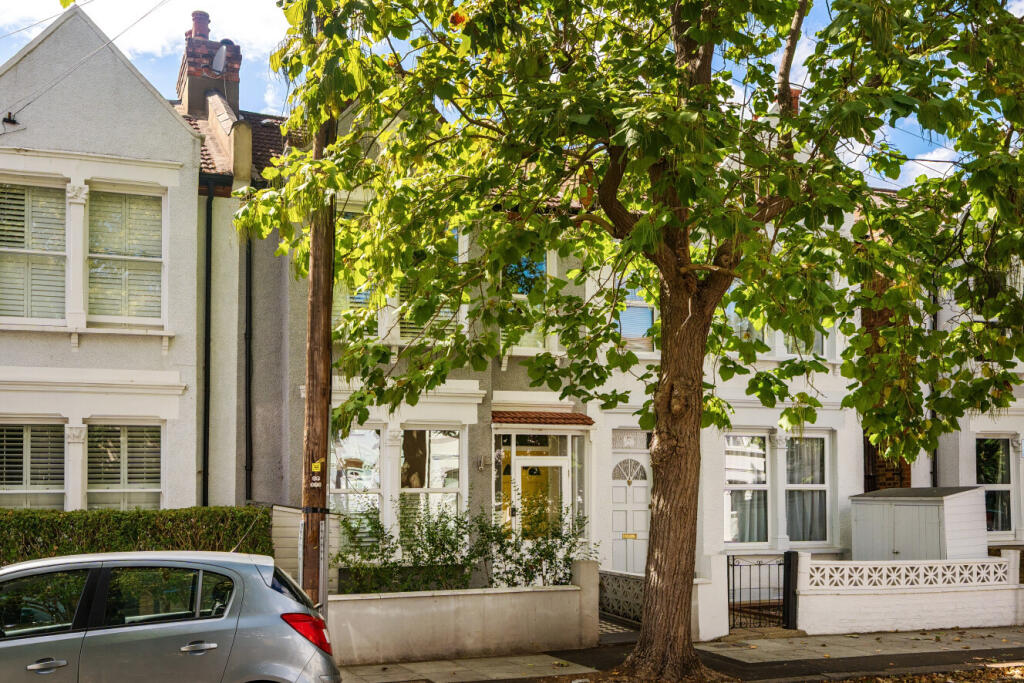 House in London - View 4