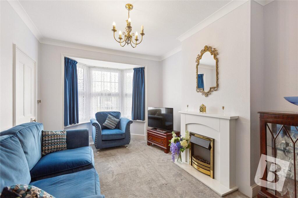 House in Chelmsford - More