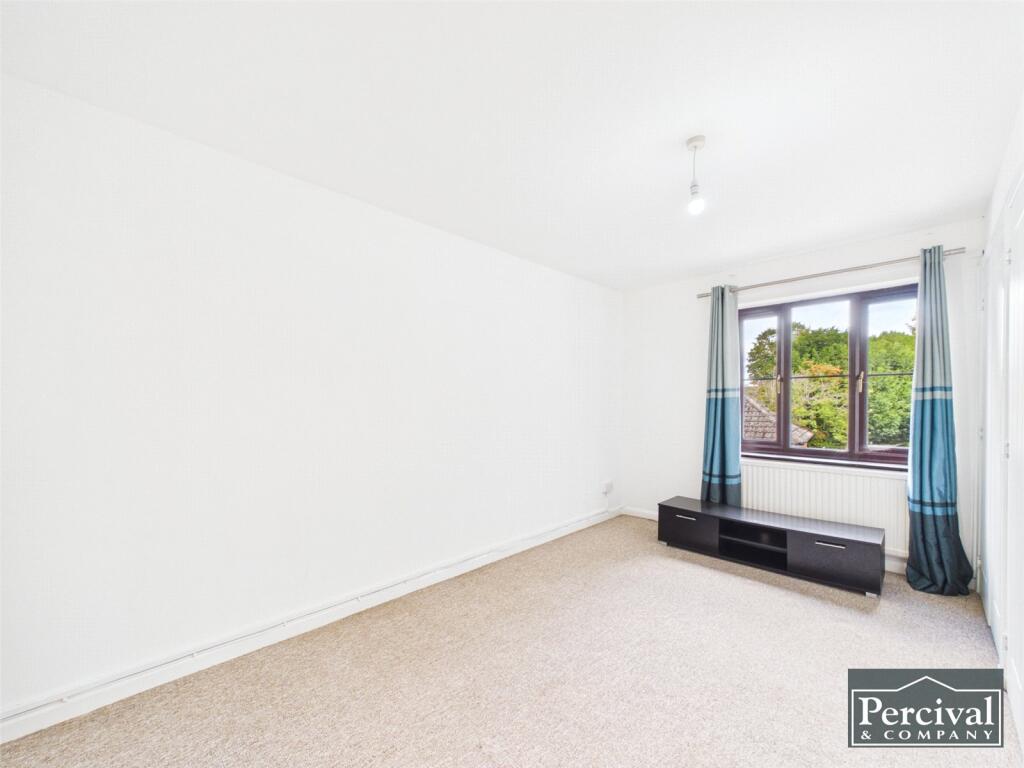 Apartment in Colchester - More