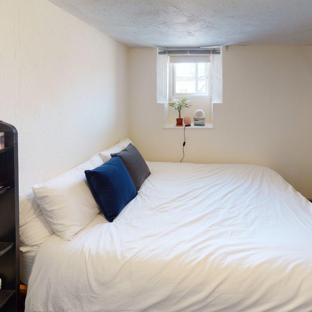 5 bedroom apartment for rent
