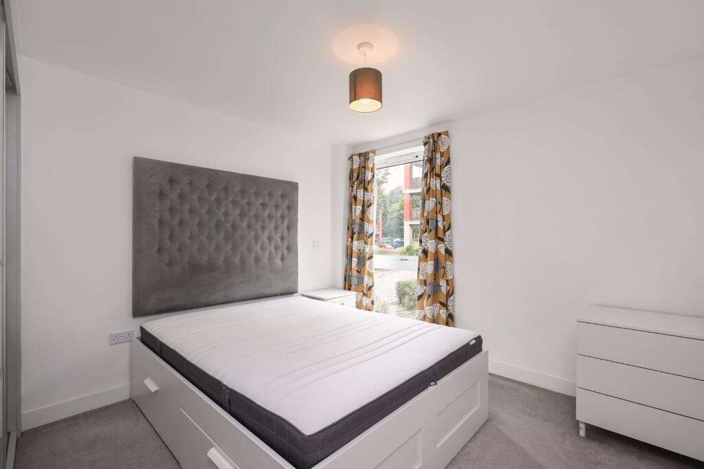 Apartment in York - View 5