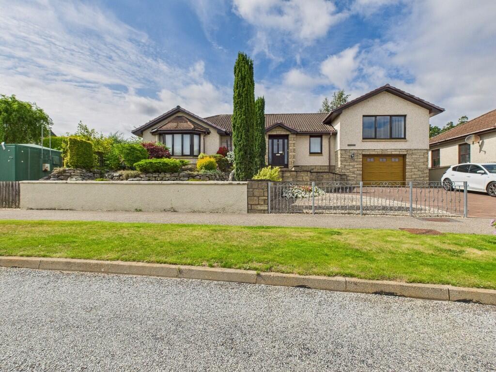 Main image of property: 71 Old Evanton Road, Dingwall, Ross-Shire, IV15