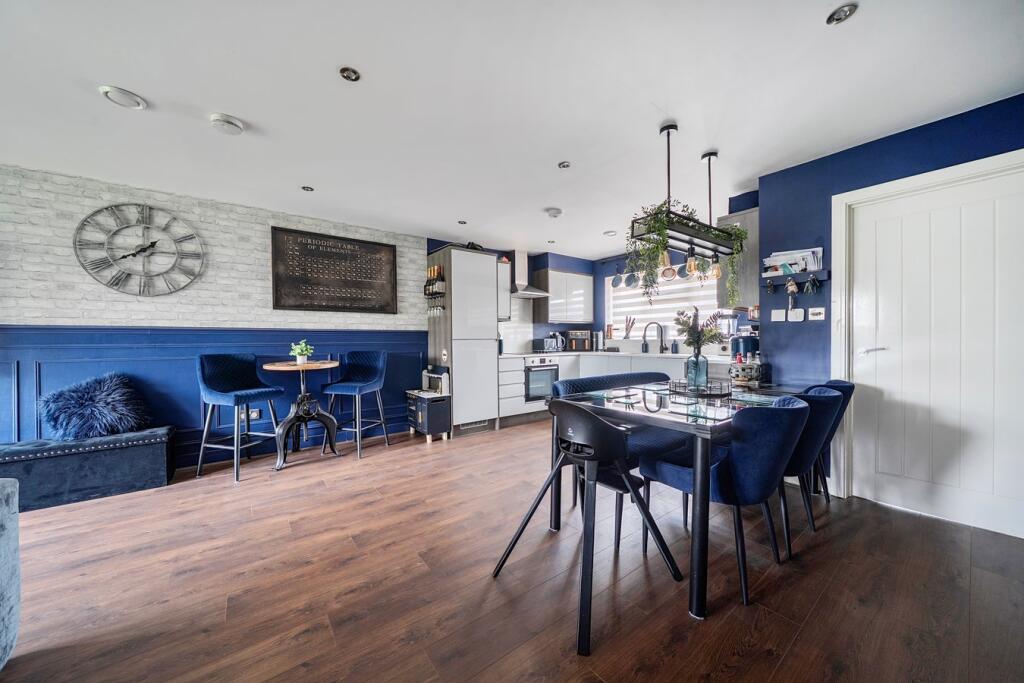 Bedford Road, Henlow, Henlow, SG16 - View 6