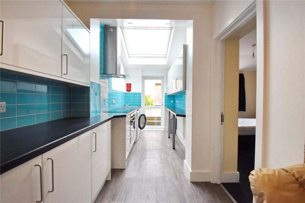5 bedroom house for rent