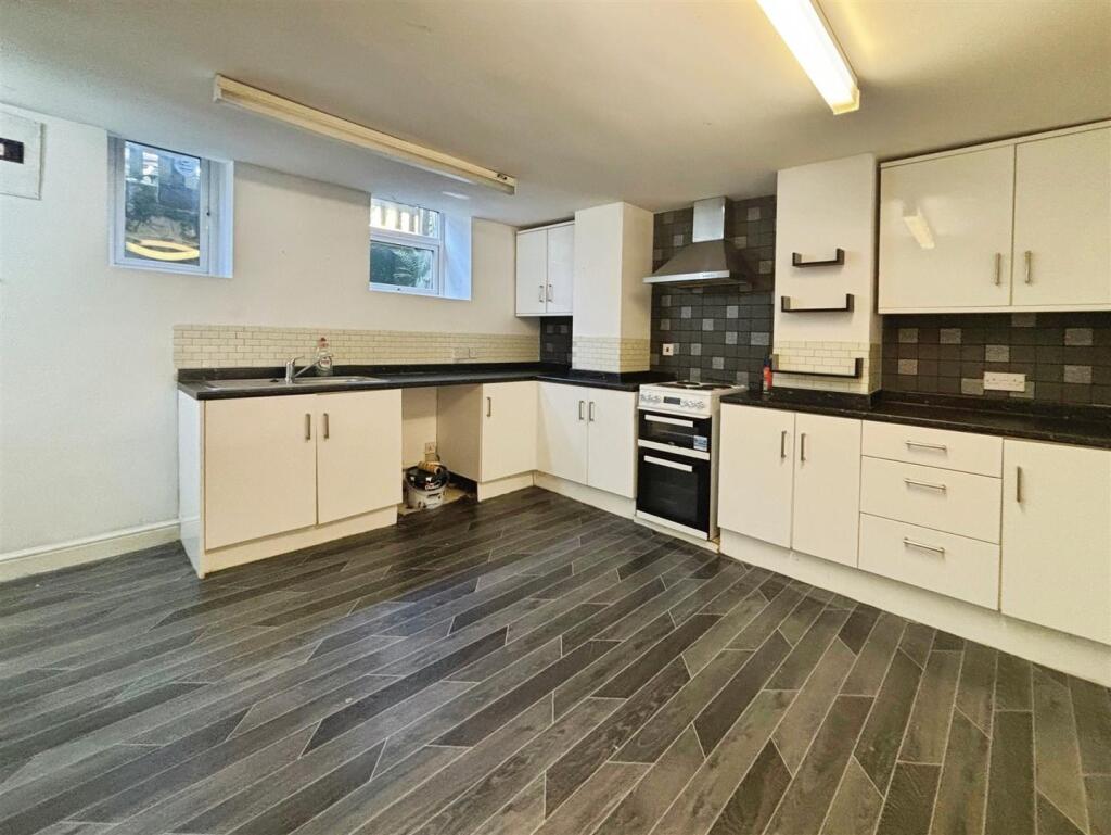 Additional image 3 of James Street, Allerton, Bradford, BD15 7RB