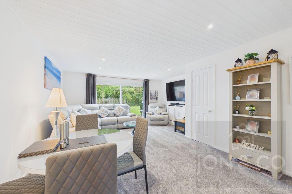 The Roundel | Overstone Park | NN6 photo 2