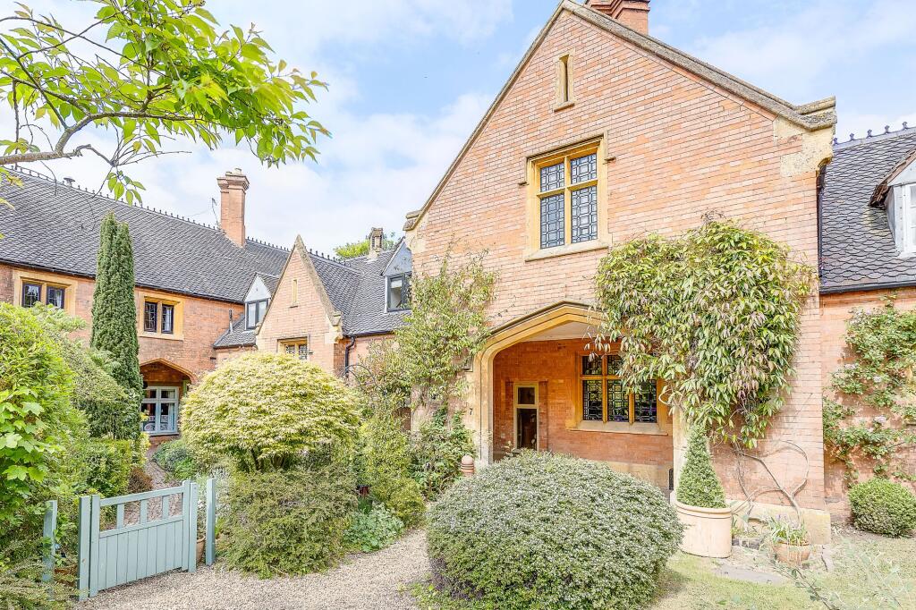 Main image of property: Church Road, Snitterfield, CV37