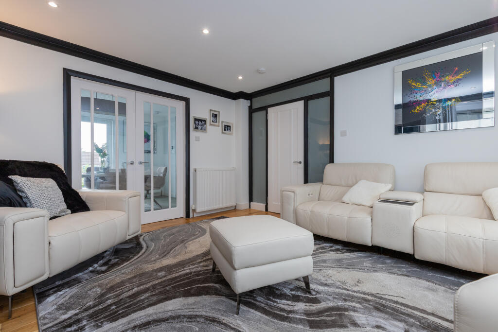 House in Paisley - View 5
