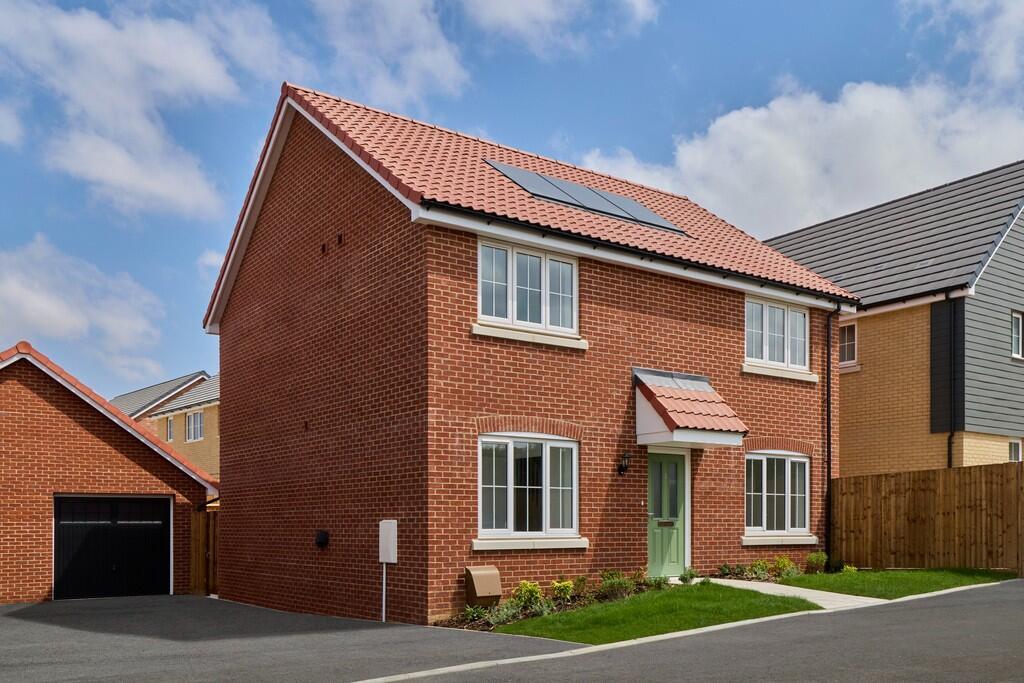 Main image of property: Thaxted Road,
Saffron Walden,
Essex,
CB10 2SG