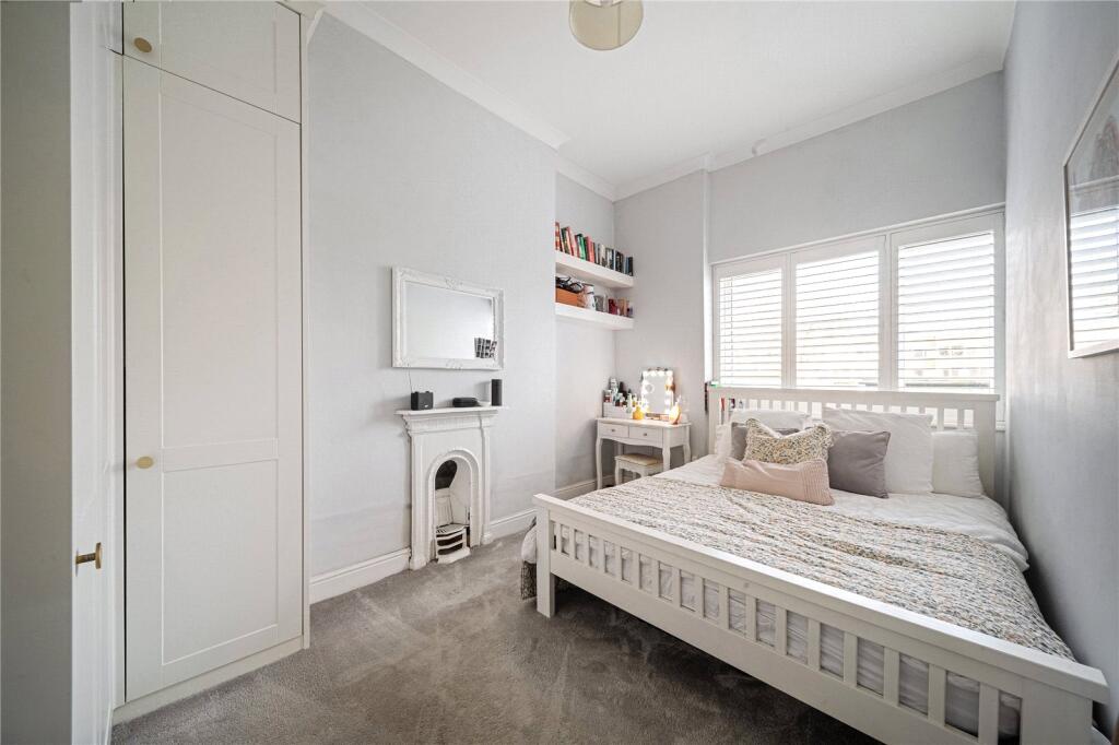 Bromley Grove, Bromley, BR2 photo 5