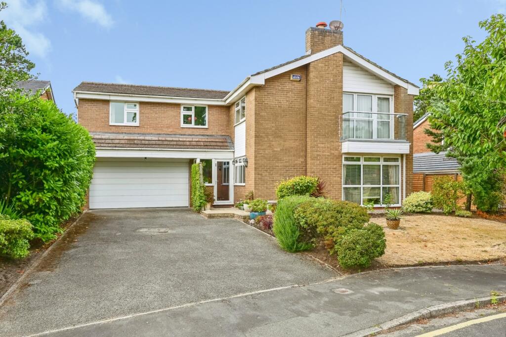 Kirklake Bank, Formby, Liverpool, Merseyside, L37