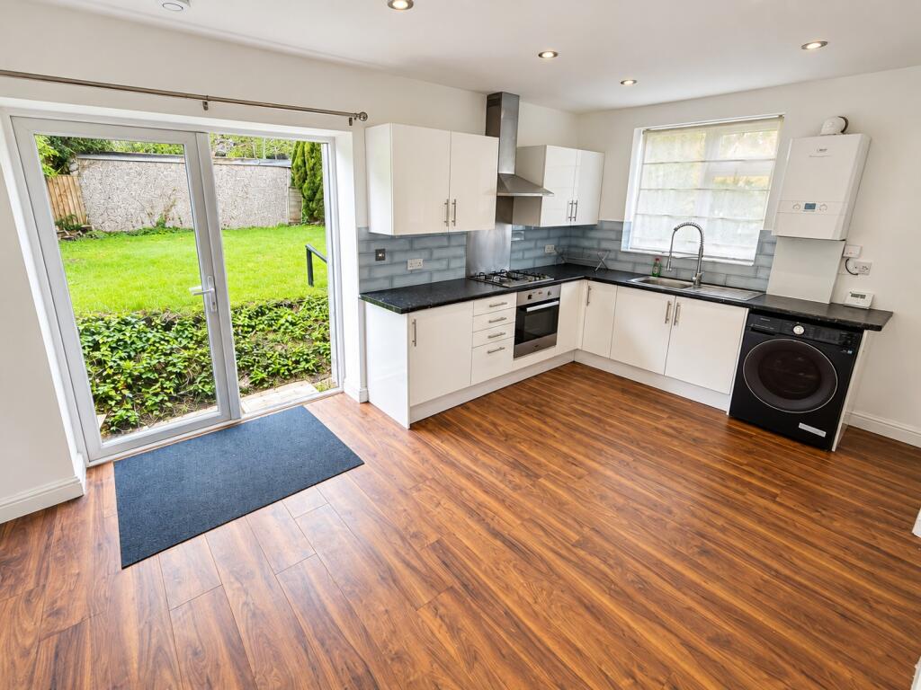 Main image of property: Kirkstall Mount, Leeds, West Yorkshire