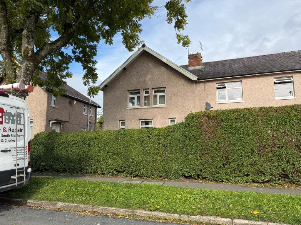 Main image of property: 80 Rakeshouse Road, Nelson, Lancashire BB9 8LU
