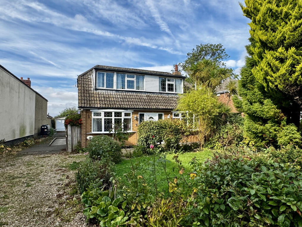 Main image of property: Havyngton Lodge, Churchthorpe, Fulstow, Louth, LN11 0XL