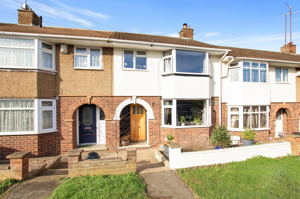 Main image of property: Fairway, Northampton, NN2