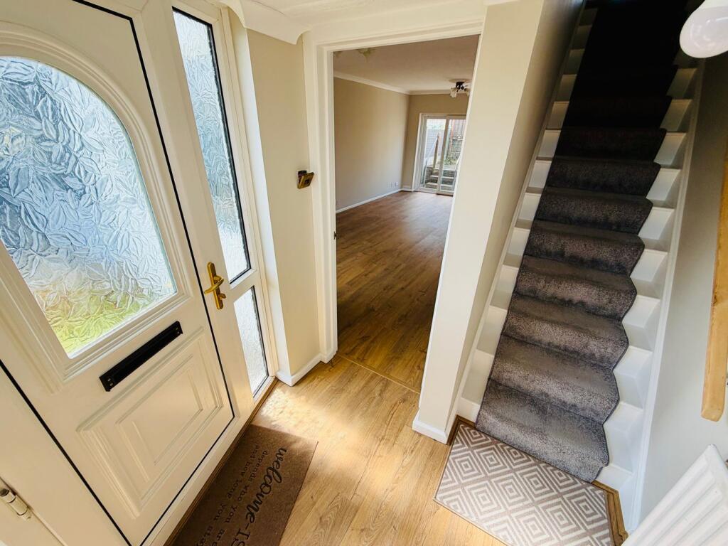House in Lampeter - View 5