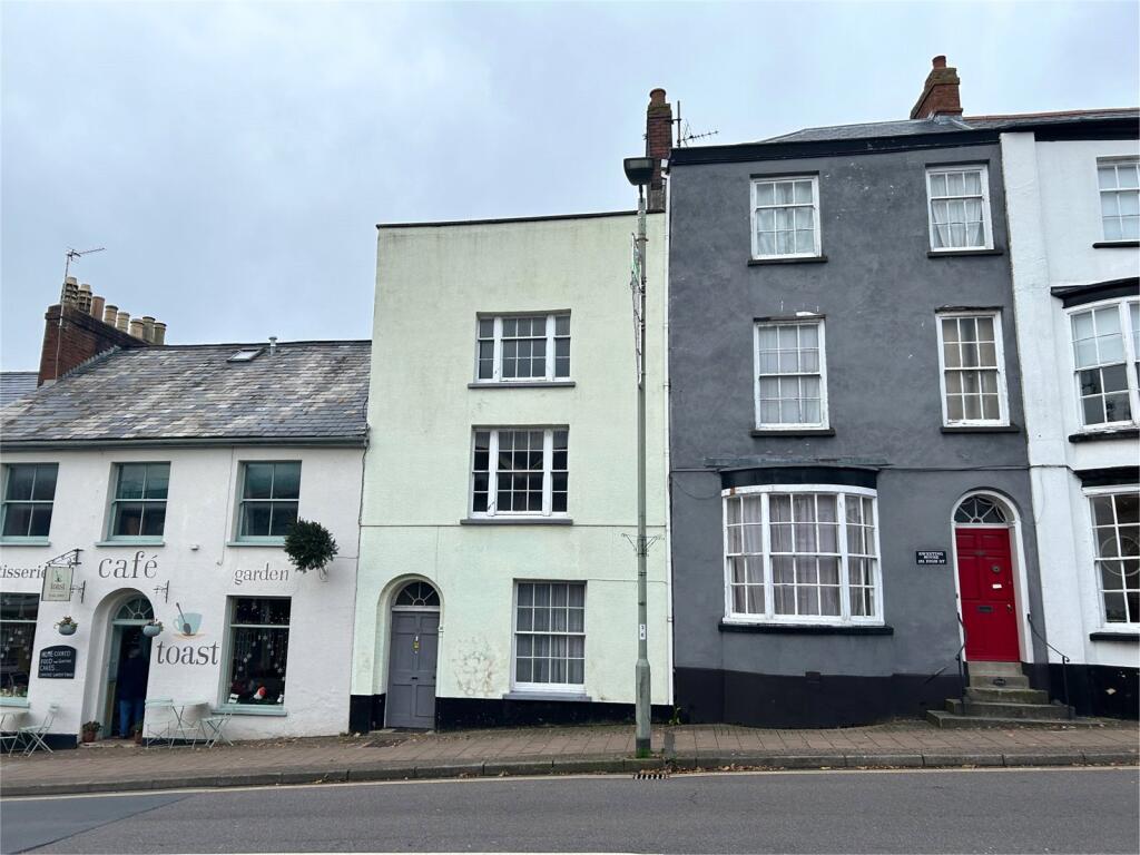 Main image of property: High Street, Honiton, Devon, EX14