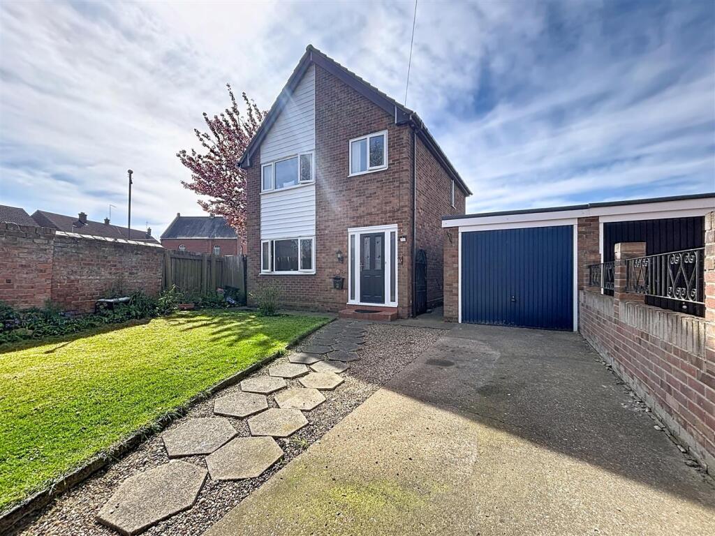 Main image of property: Paddock View, Withernwick, Hull