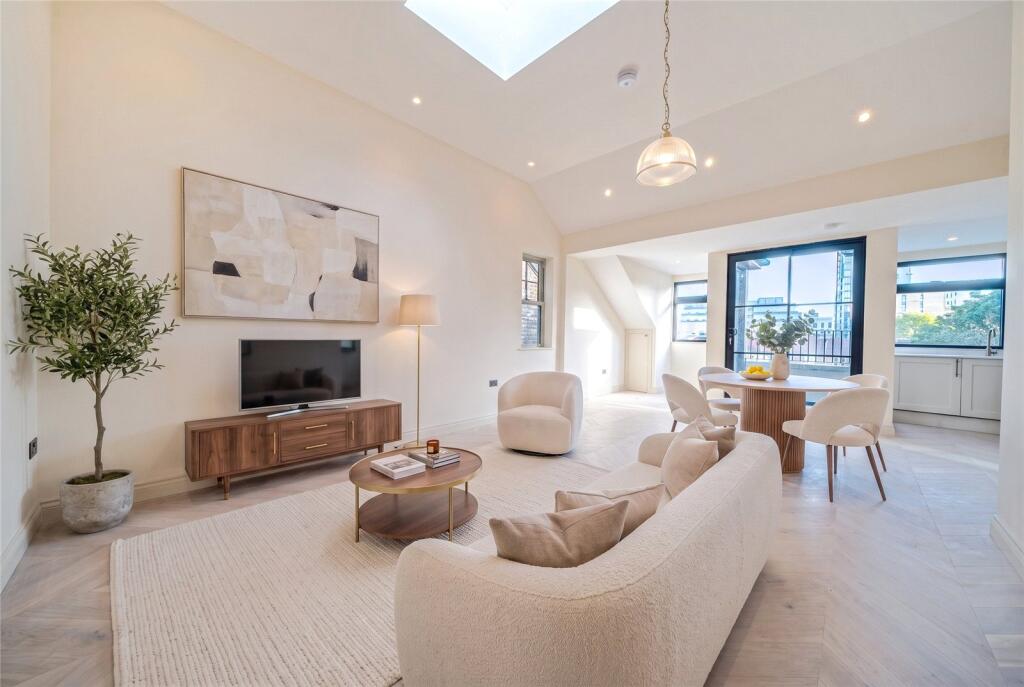 Apartment in London - View 5