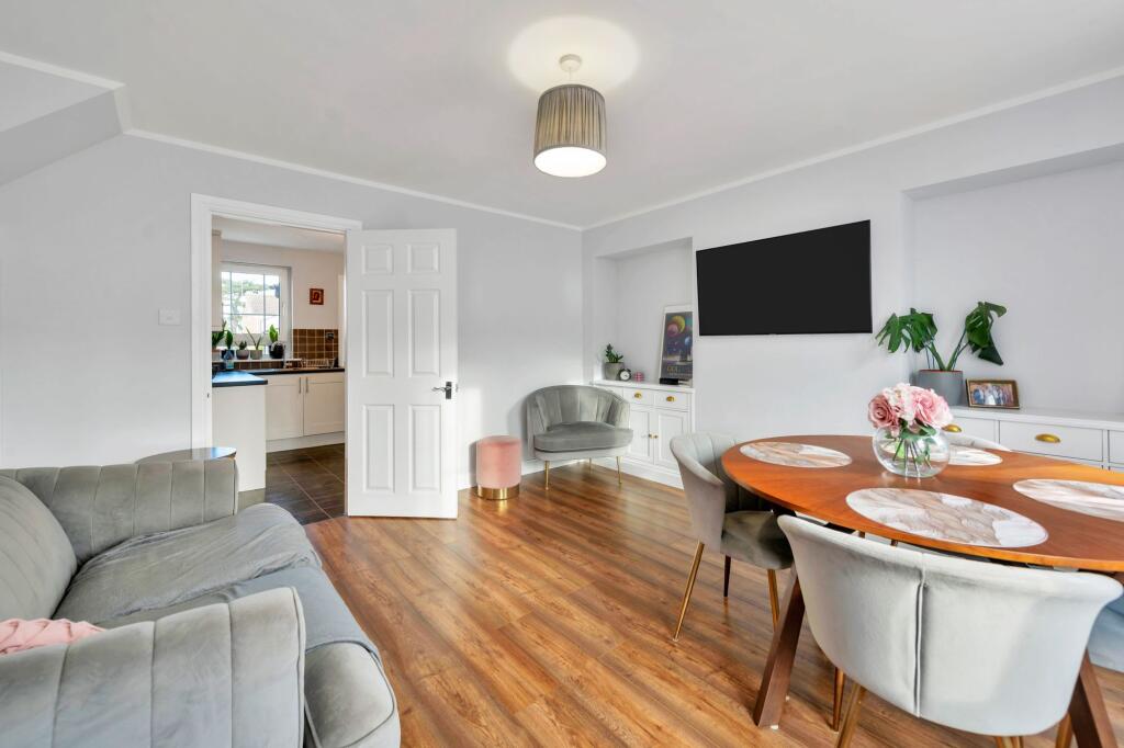 House in West Suffolk, Newmarket - View 2