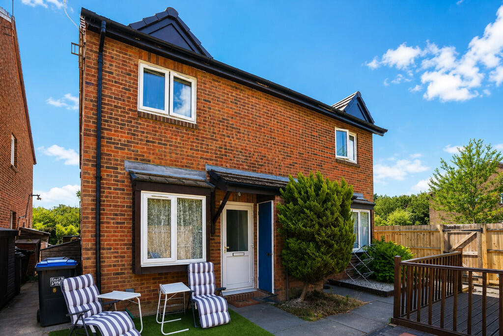 House in St Albans - View 4