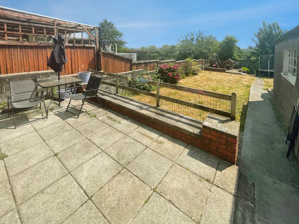 Priory Avenue, Bridgend, CF31 - View 5