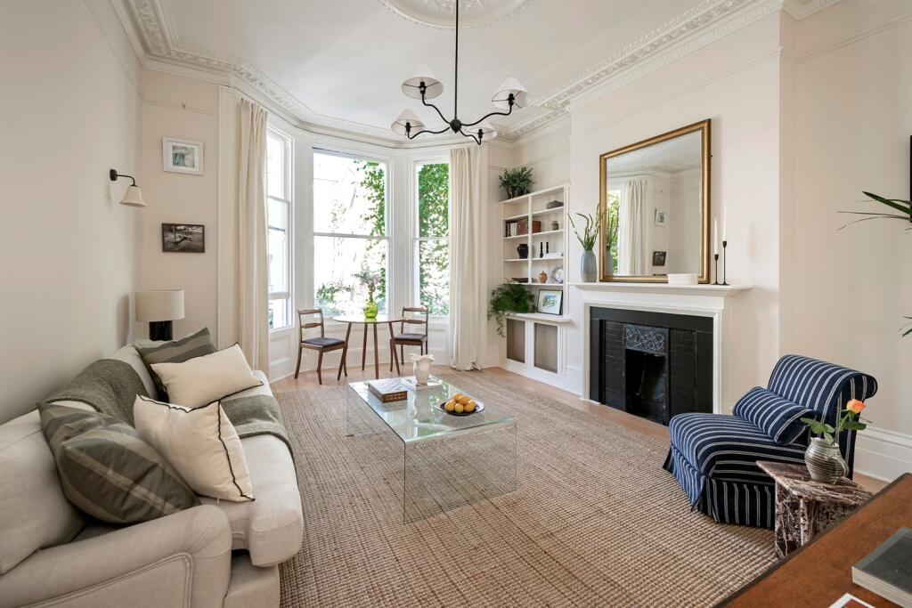 Apartment in London - View 2