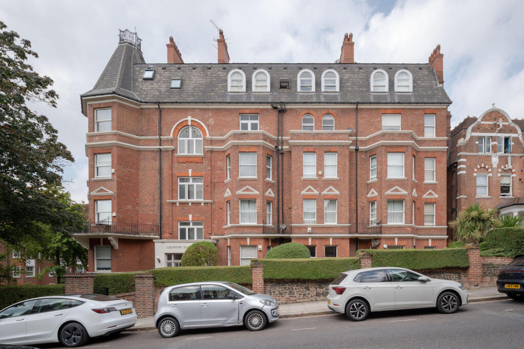 Apartment in London - View 2