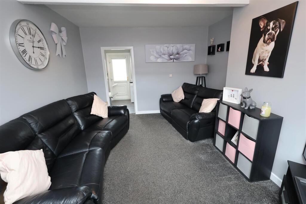House in Paisley - View 4
