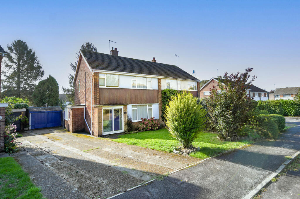3-bed semi-detached on Woodbrook, Charing, £370,000
