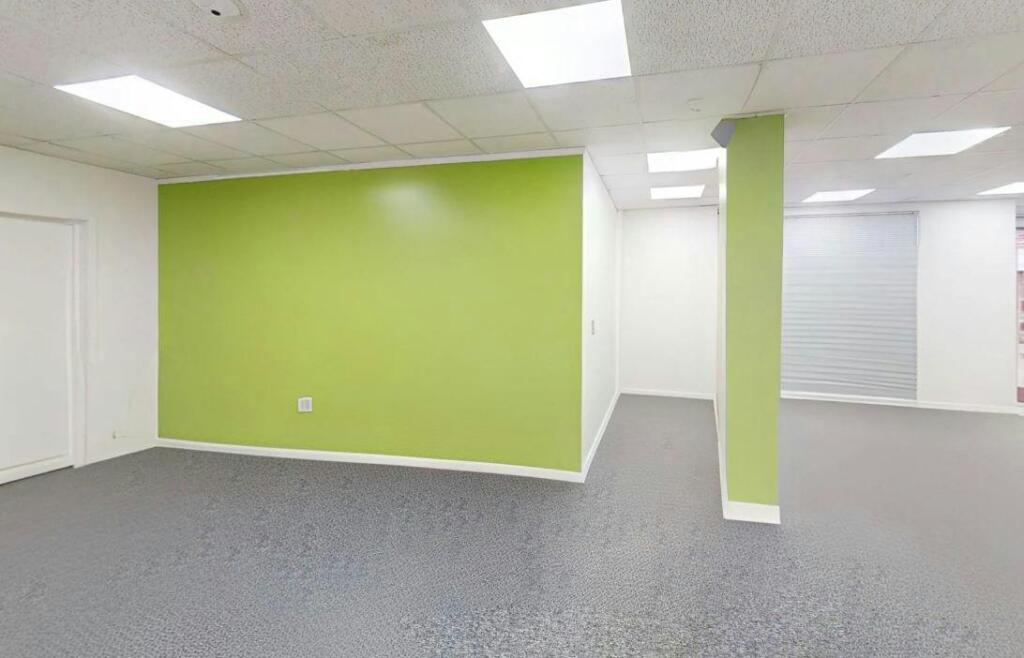 property_150_40.jpg