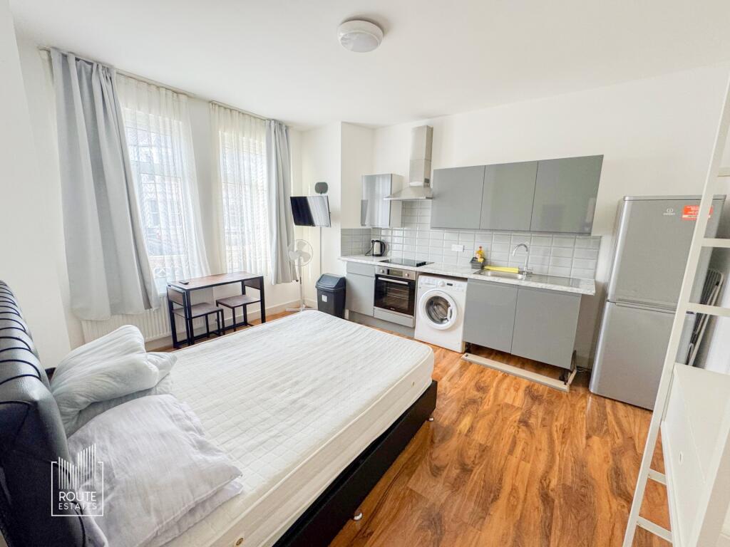 Main image of property: Meads Road, Wood Green, N22