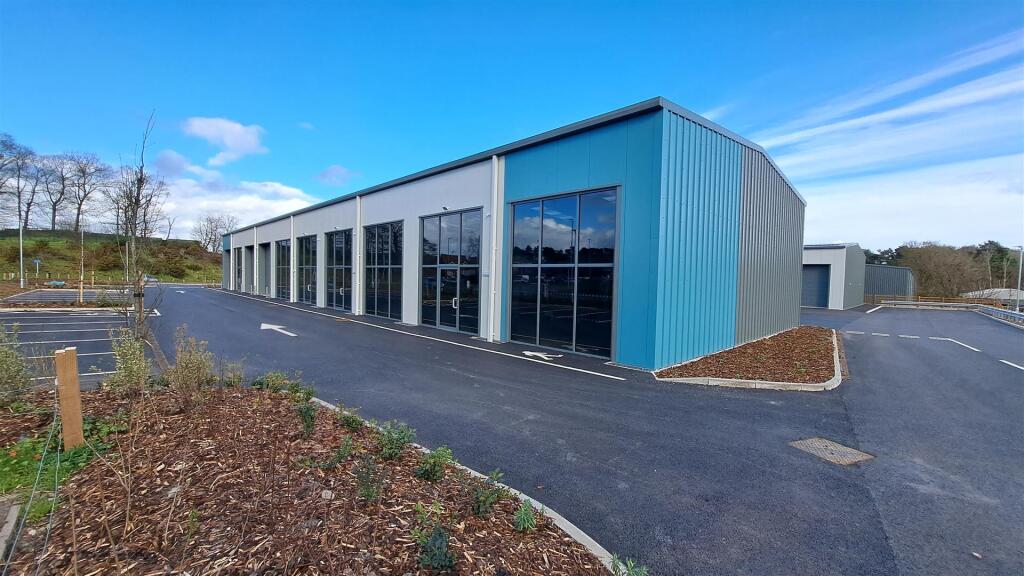 Main image of property: Silverwoods Trade Park, Silverwoods Way, Kidderminster