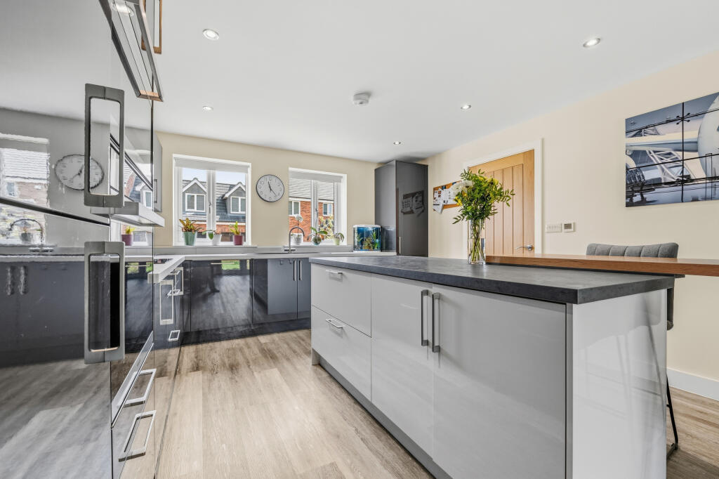 House in South Kesteven, Long Bennington - View 4