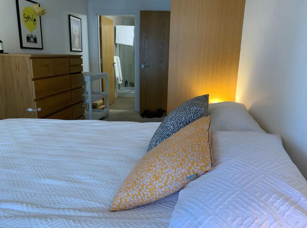 Apartment in London - More