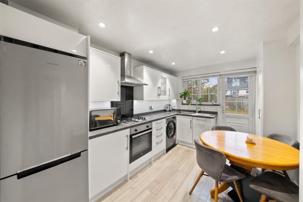 Apartment in London - View 4