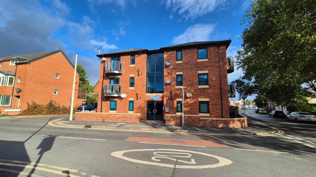Apartment in Hereford, Herefordshire - More