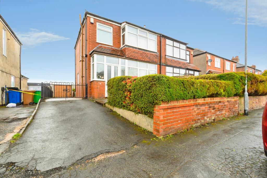 Main image of property: Alder Road, Rochdale, OL11